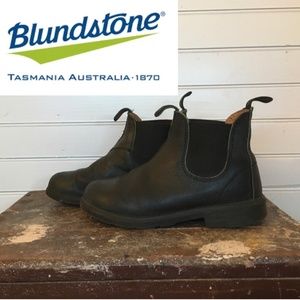 Blundstones